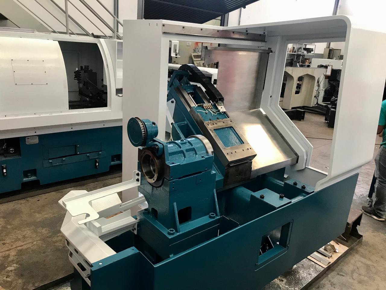 Torno CNC Romi Galaxy 10 Siemens - Foto 8