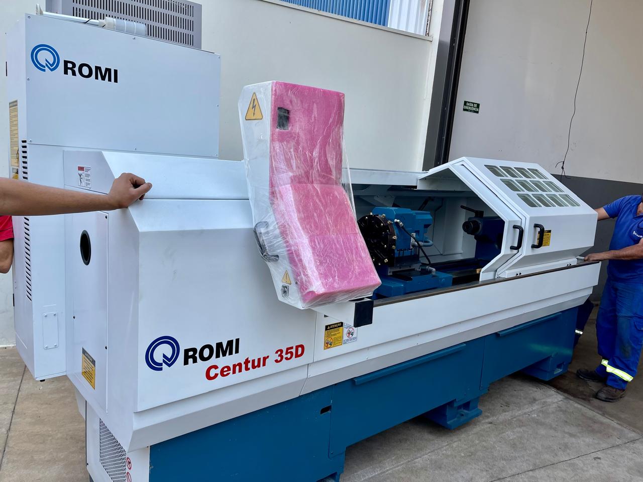 Torno CNC Romi centur 35D 2 metros Siemens - Foto 3