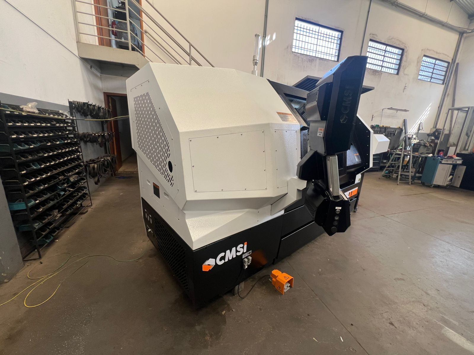 Centro de Torneamento Tesla 300 Mitsubishi - Foto 3