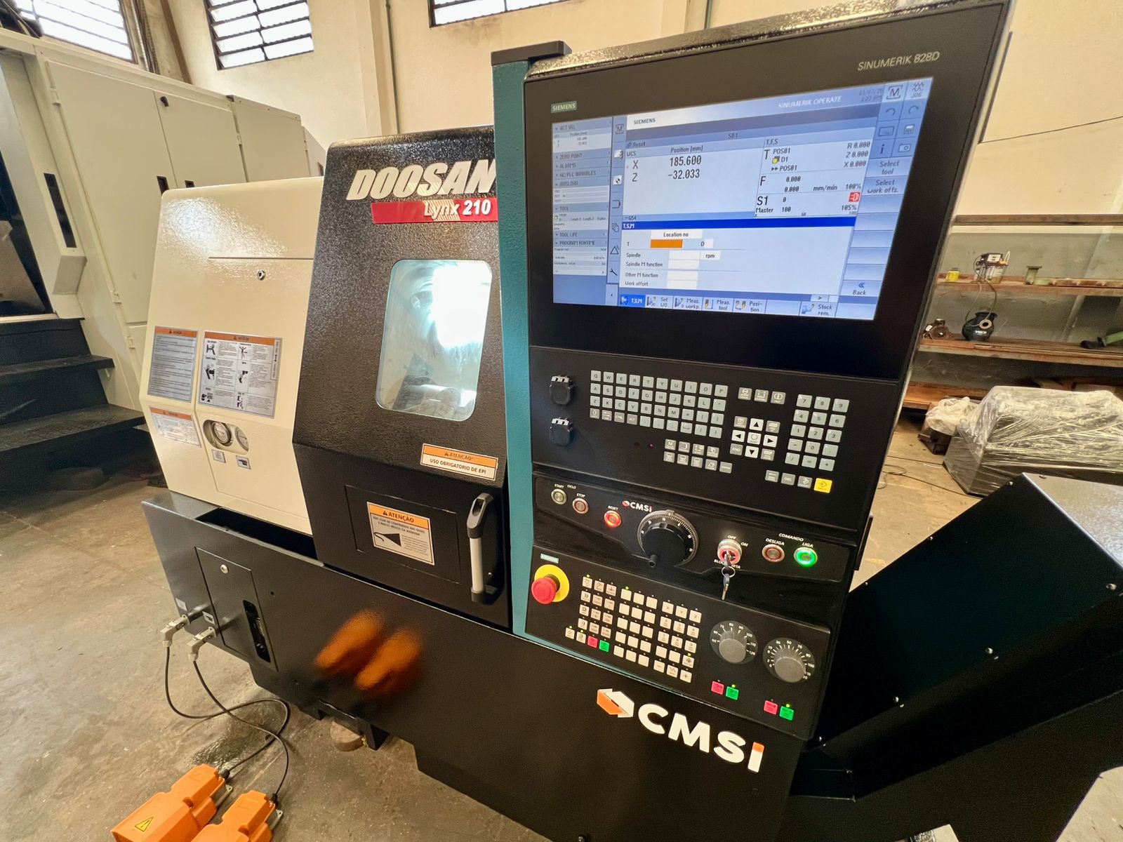 Doosan Lynx 210 Siemens 828D 15 - Foto 2