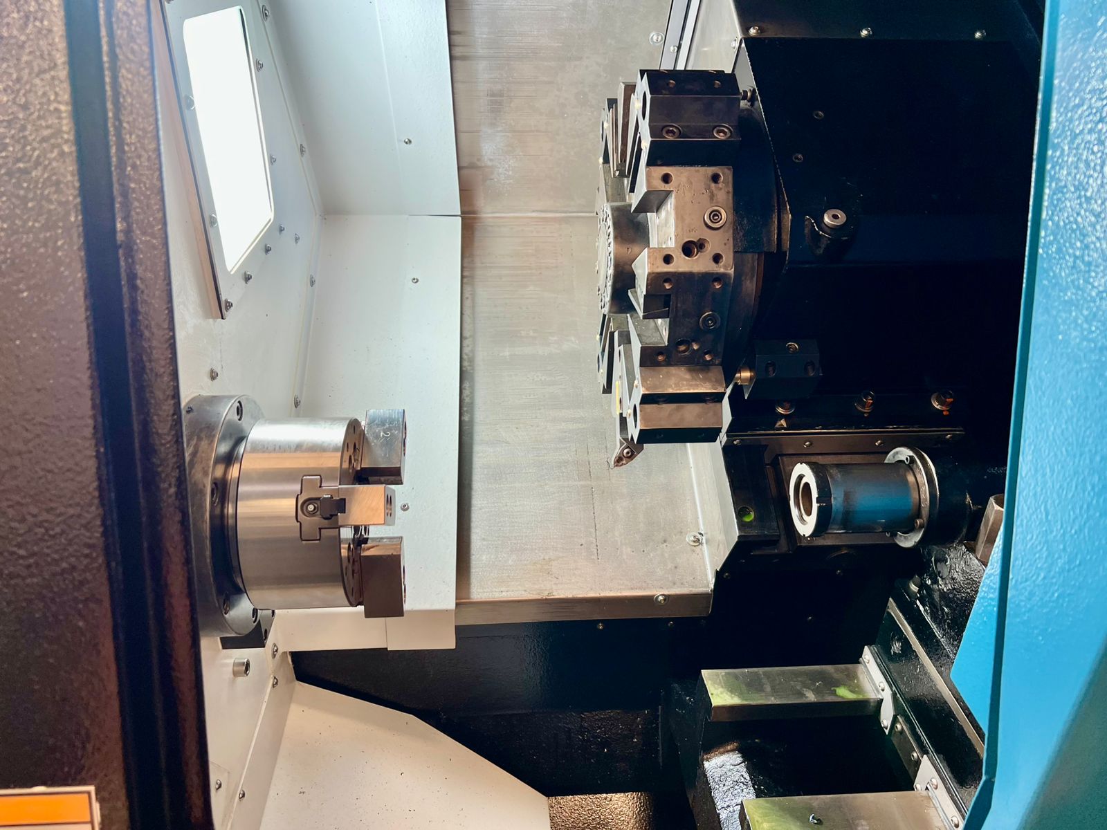 Doosan Lynx 210 Siemens 828D 15 - Foto 4