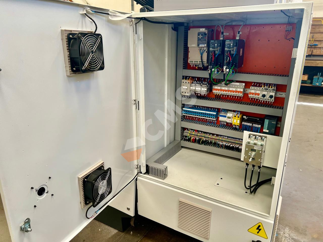 Torno CNC Nardini Logic 220 Siemens - Foto 8