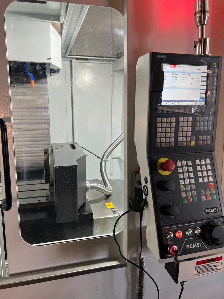 Centro de Usinagem Famup MXC 700 com quarto eixo - Foto 5